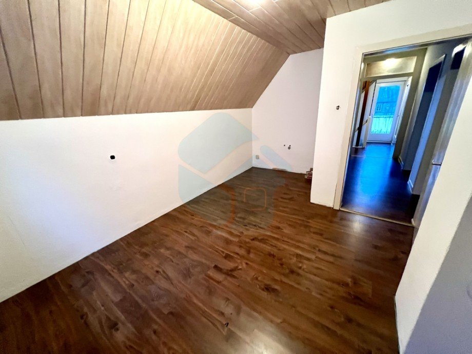 Schlafzimmer 2 OG Einfamilienhaus Butzbach / Hoch-Weisel