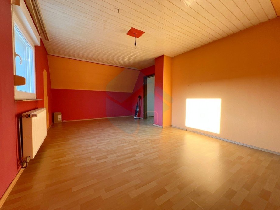 Zimmer 2 Einfamilienhaus Rosbach vor der H�he / Rodheim vor der H�he
