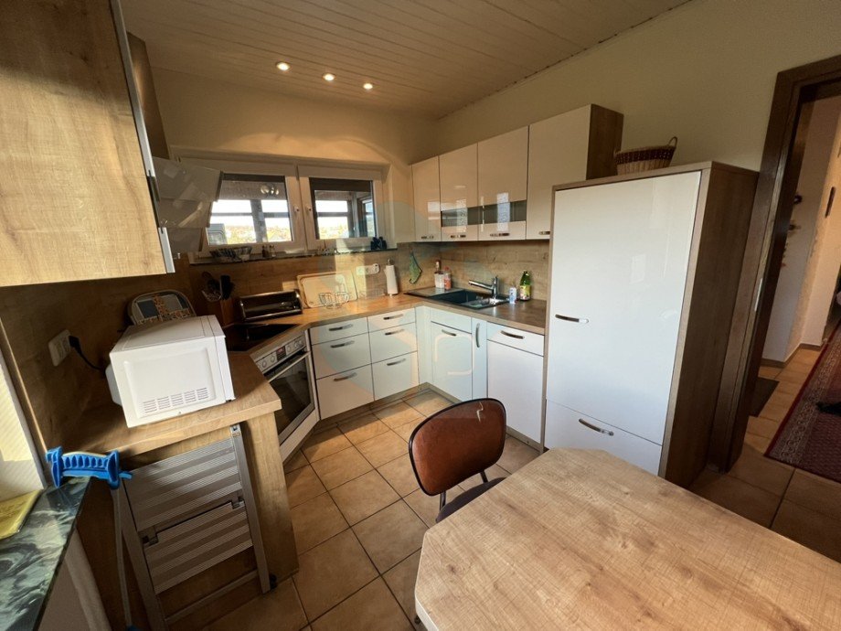 K�che 1 Etagenwohnung Langg�ns / Oberkleen