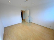 Zimmer DG RESERVIERT! Ger�umiges Haus im Kern von Butzbach-Niederweisel!