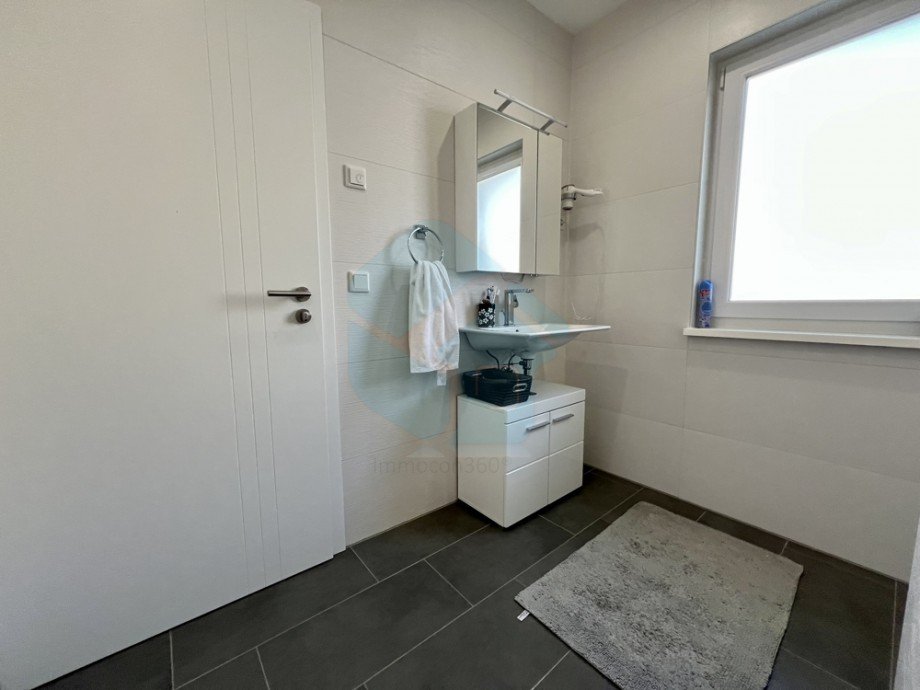Badezimmer 1 Bungalow Waldsolms / Brandoberndorf