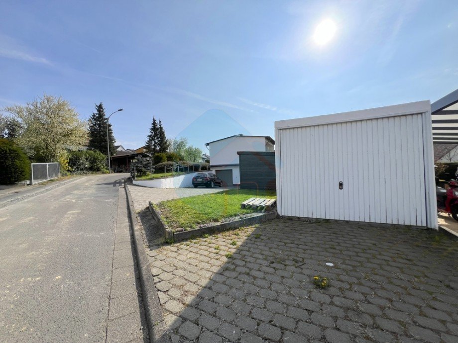 Ansicht Garage Erdgeschosswohnung Butzbach / Griedel