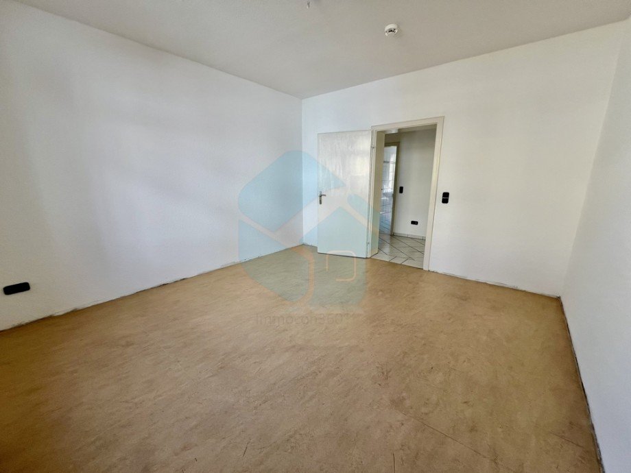 Zimmer 2 EG Mehrfamilienhaus Friedberg