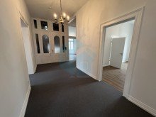Flur Ansicht 2 Sch�ne, ger�umige Altbauwohnung im Herzen von Friedberg!