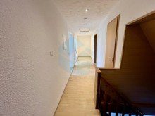 Flur DG RESERVIERT! Ger�umiges Haus im Kern von Butzbach-Niederweisel!