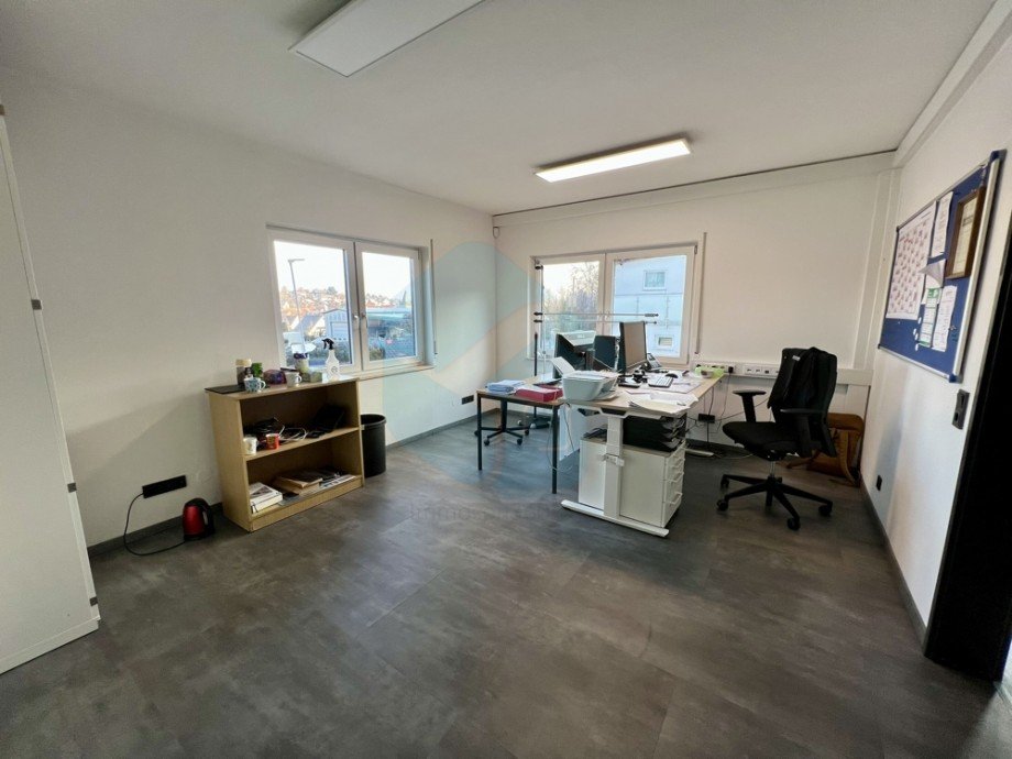  B�rohaus Langg�ns / Oberkleen