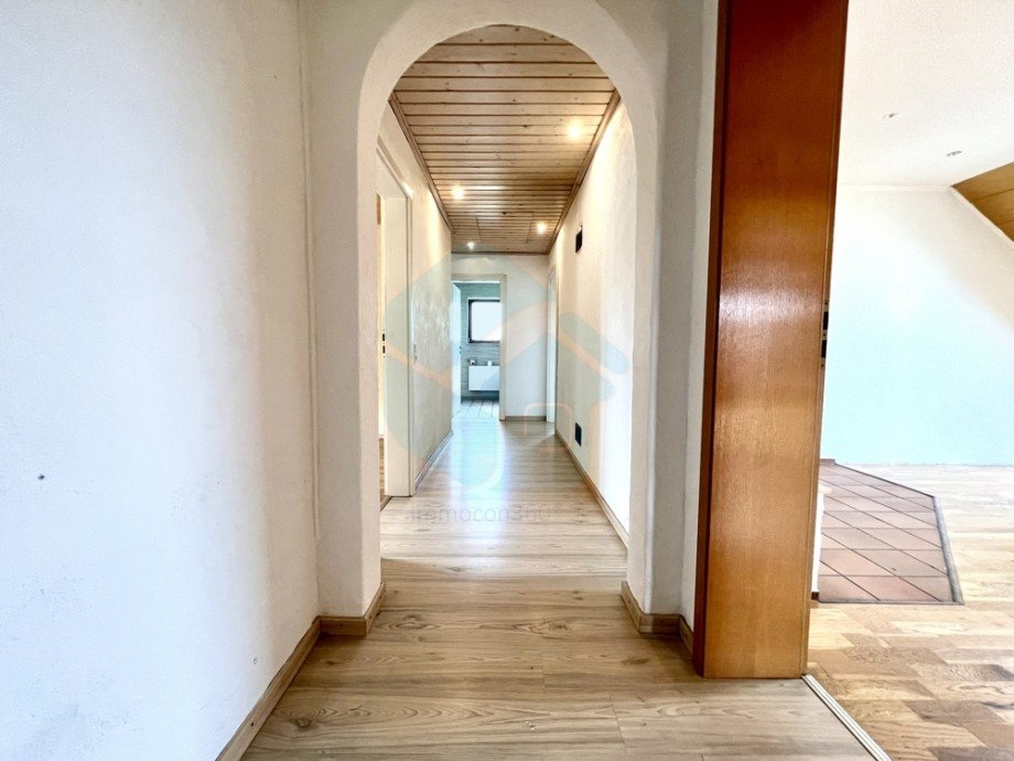 Flur OG Ansicht 2 Einfamilienhaus Hadamar / Niederhadamar