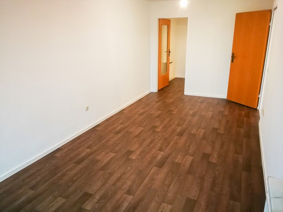 Schlafzimmer Ansicht 2 Erdgeschosswohnung W�lfersheim