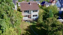 Ansicht Luftaufnahme +provisionsfrei f�r Kaufende+ Einfamilienhaus mit Potential und gro�em Grundst�ck in 35510 Butzbach!