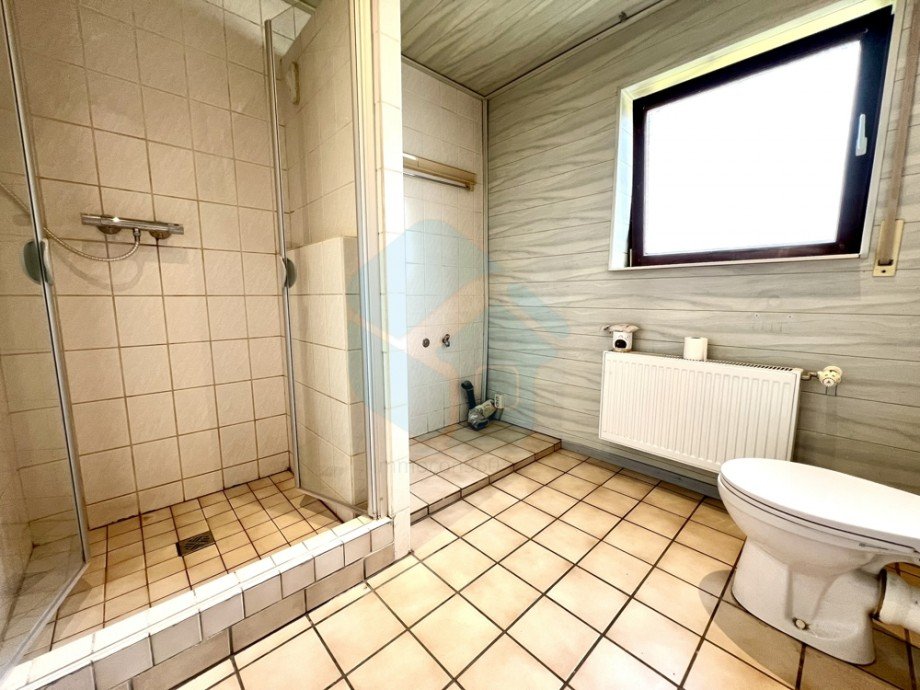 Badezimmer OG Einfamilienhaus Hadamar / Niederhadamar