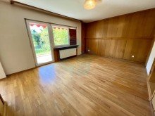Wohnzimmer Ansicht 1 +provisionsfrei f�r Kaufende+ Einfamilienhaus mit Potential und gro�em Grundst�ck in 35510 Butzbach!