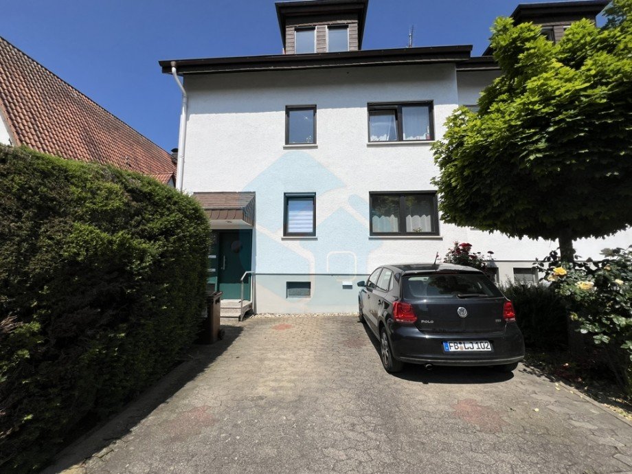 Frontansicht Dachgeschosswohnung Bad Nauheim