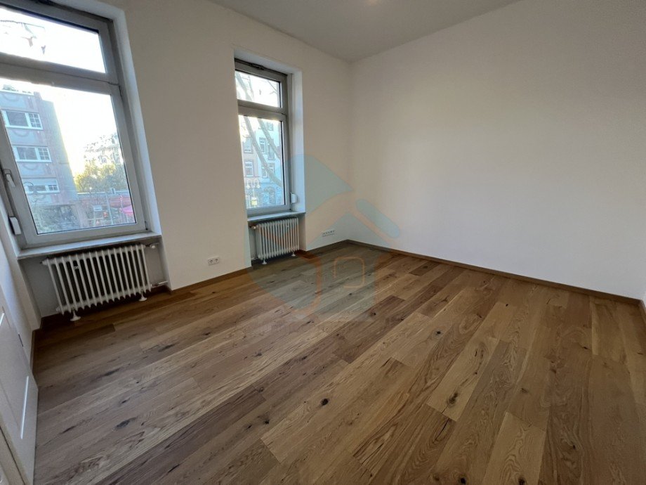 Schlafzimmer mit Ankleide Etagenwohnung Frankfurt