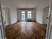 Wohnzimmer Sch�ne, ger�umige Altbauwohnung im Herzen von Friedberg!