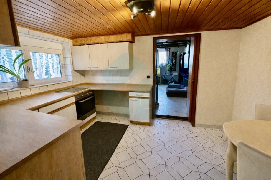 K�che EG Haus links Einfamilienhaus W�lfersheim / Wohnbach