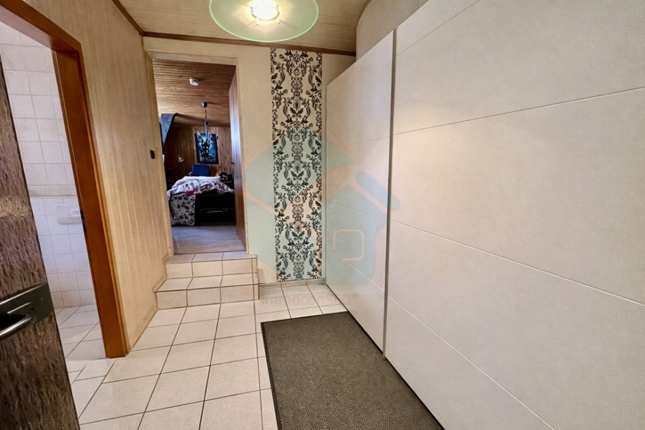 Flur OG Haus links Einfamilienhaus W�lfersheim / Wohnbach