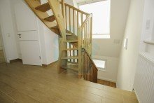 Treppenaufgang Sch�ne Maisonette-Wohnung in Kurparkn�he! (Bitte sonstige Angaben beachten!)