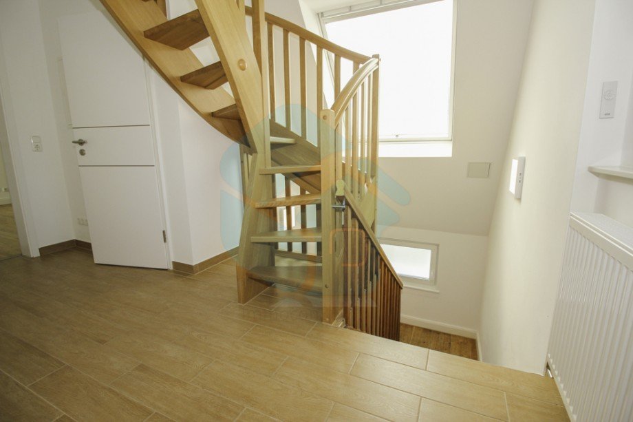 Treppenaufgang Maisonettewohnung Bad Nauheim