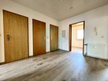 Flur Anischt 2 Sch�ne 4-ZKB-Dachgeschoss-Wohnung in Butzbach-Pohl-G�ns! (Bitte sonstige Angaben beachten)
