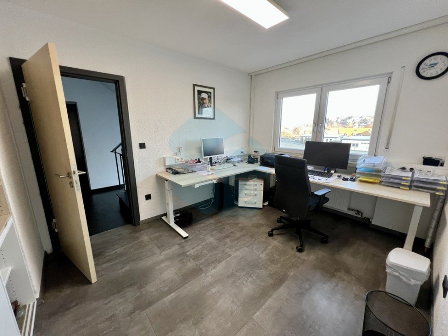  B�rohaus Langg�ns / Oberkleen