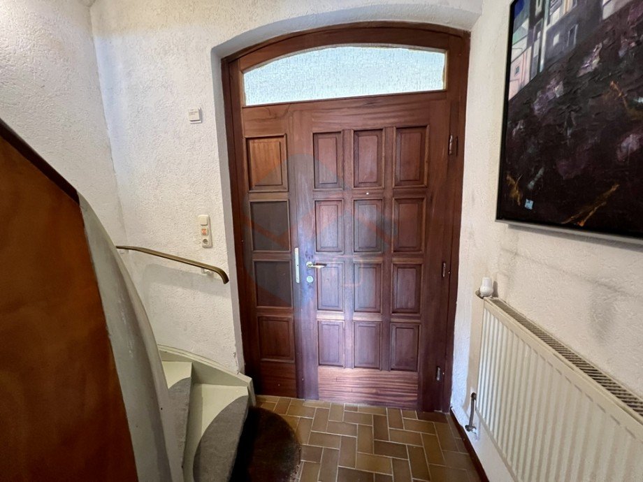 Hauseingang Zweifamilienhaus Waldsolms / Brandoberndorf