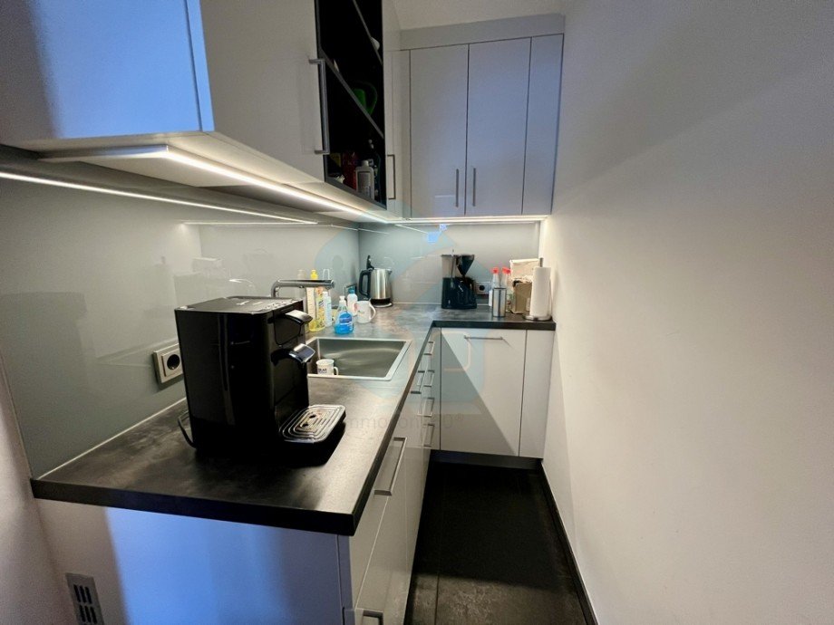  B�rohaus Langg�ns / Oberkleen