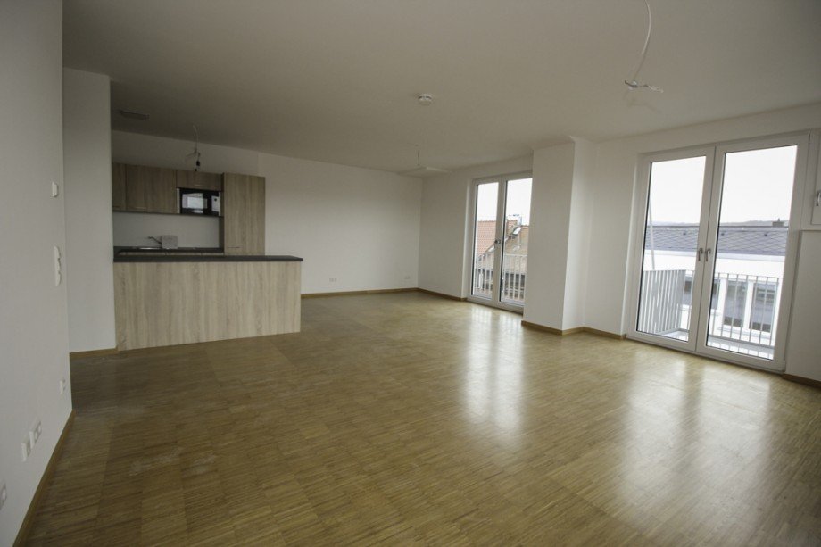 Wohn-Essbereich (2) Etagenwohnung Butzbach