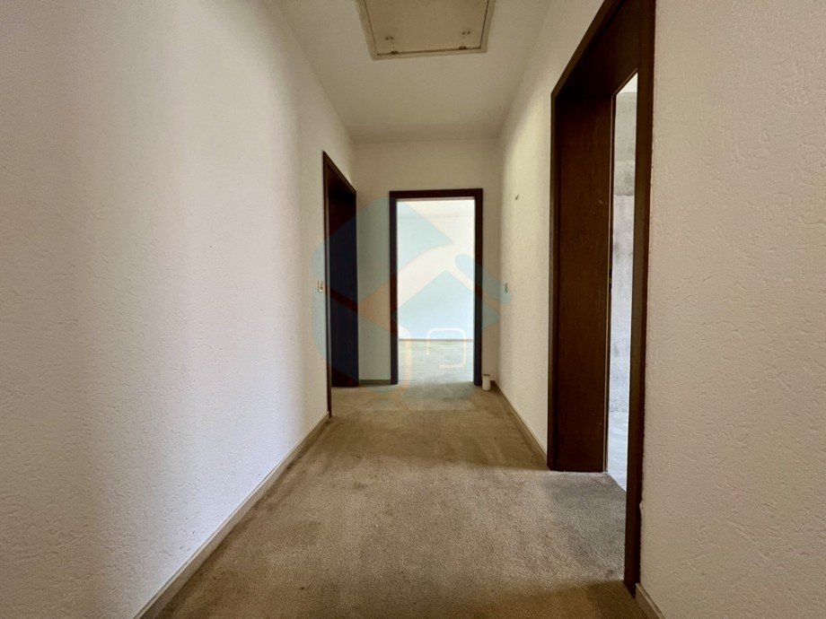 Flur 2 Bungalow Waldsolms / Brandoberndorf