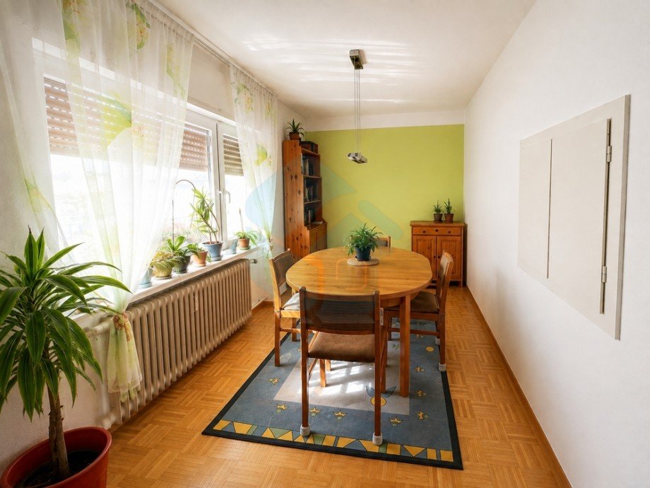 Esszimmer DG Mehrfamilienhaus Butzbach / Griedel