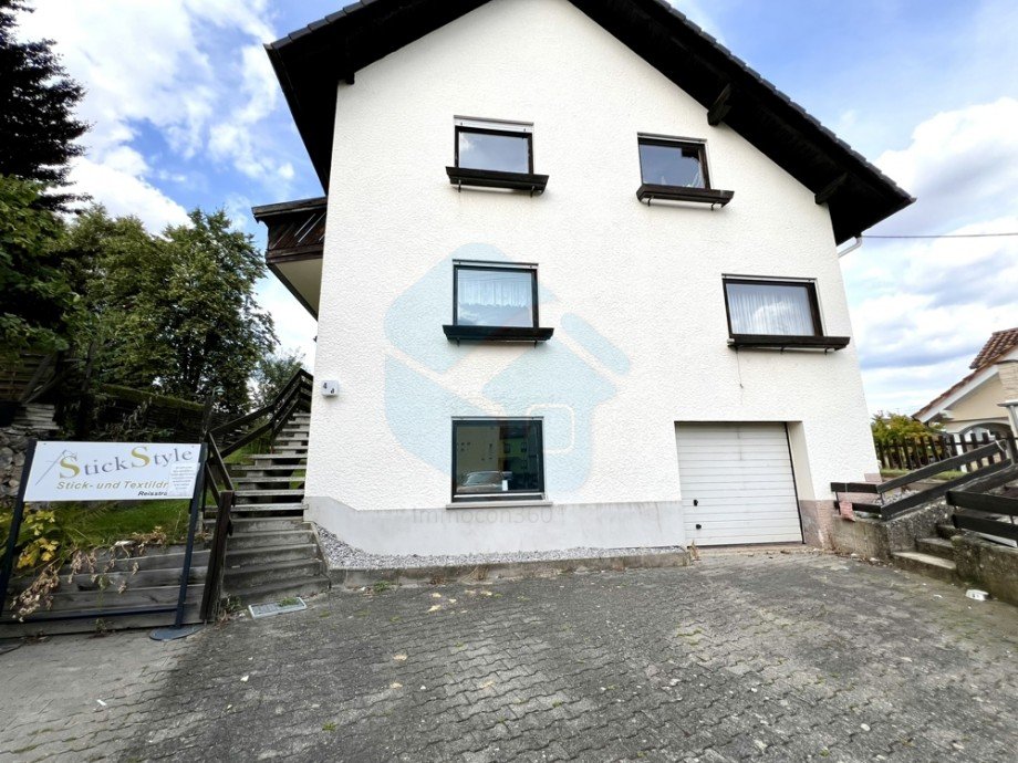 Frontansicht Einfamilienhaus Hadamar / Niederhadamar