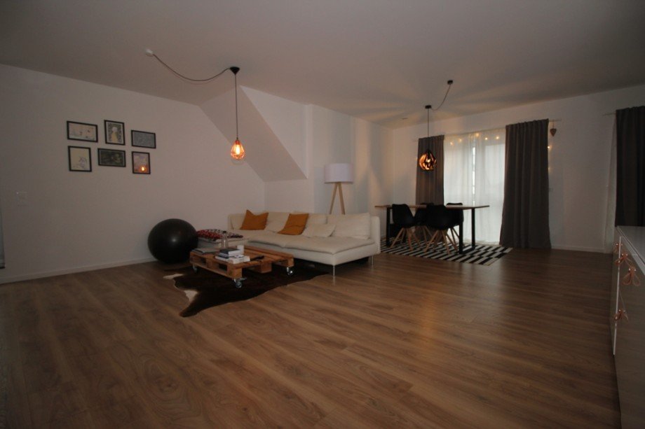 Wohnzimmer Ansicht 1 Penthousewohnung Friedberg
