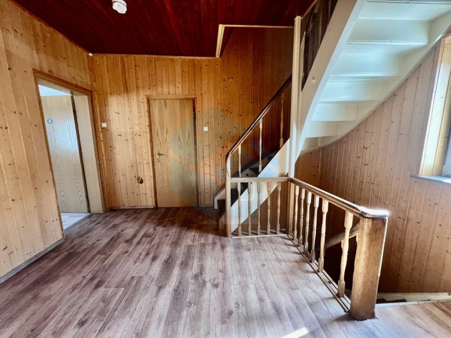 Flur OG Einfamilienhaus W�lfersheim / Wohnbach