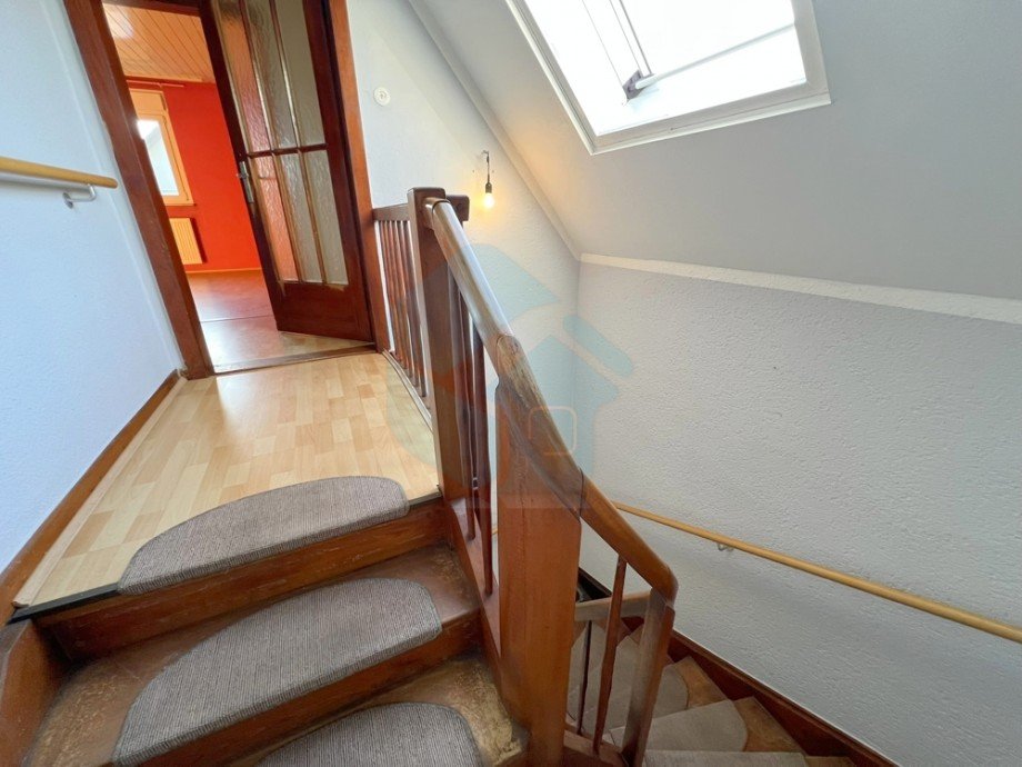 Treppenaufgang Einfamilienhaus Rosbach vor der H�he / Rodheim vor der H�he
