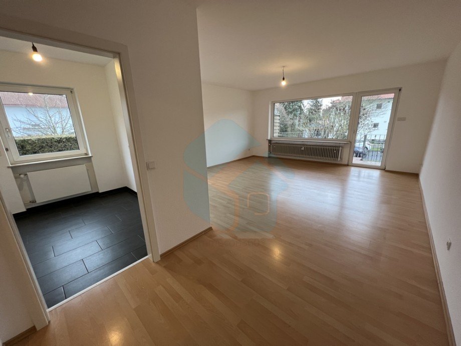 Ansicht zum Wohnzimmer Erdgeschosswohnung Bad Nauheim