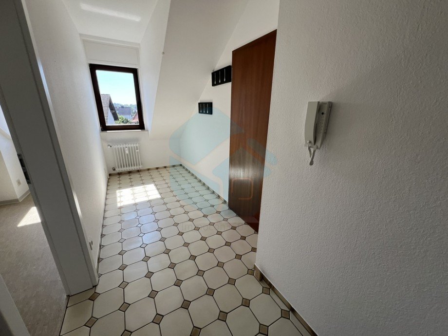 Flur Dachgeschosswohnung Bad Nauheim