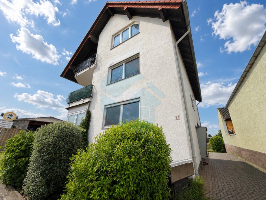 Frontansicht Mehrfamilienhaus W�lfersheim / Wohnbach