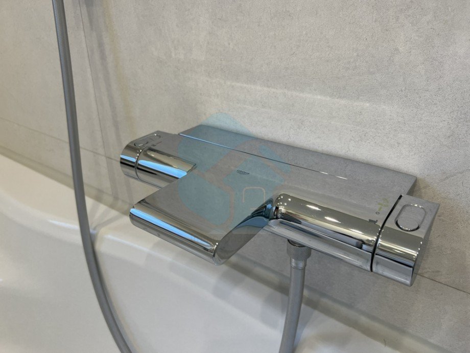 Armaturen Reihenendhaus W�lfersheim / S�del