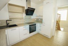 K�che Sch�ne Maisonette-Wohnung in Kurparkn�he! (Bitte sonstige Angaben beachten!)