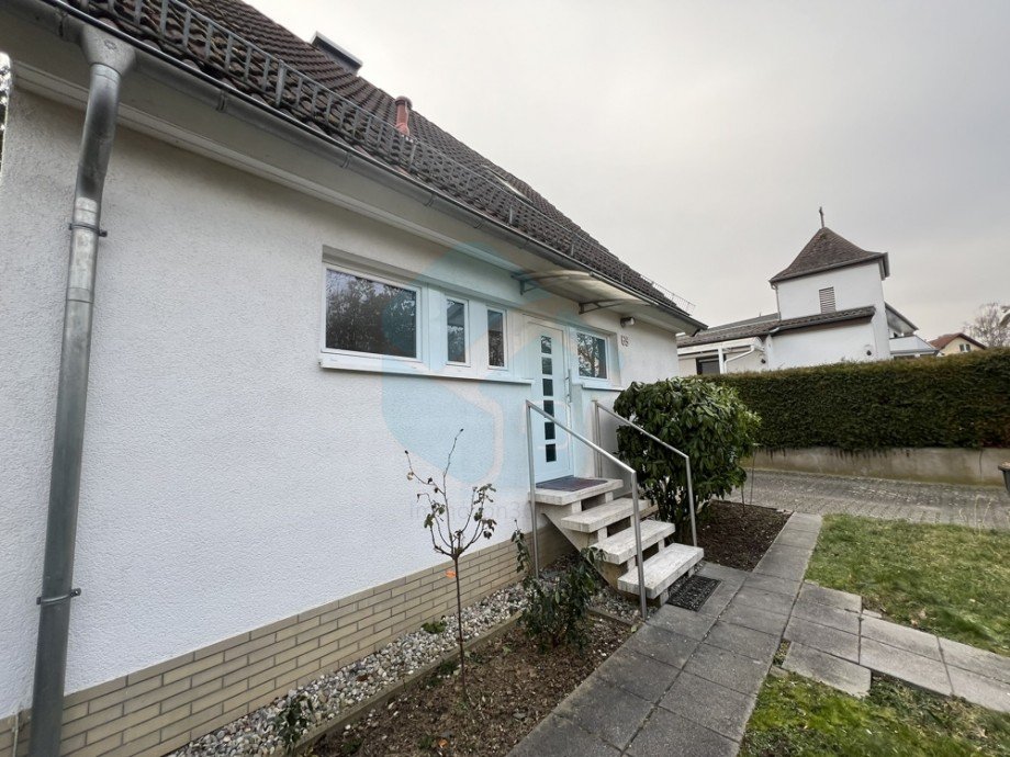 Seitenansicht Einfamilienhaus Bad Homburg vor der H�he / Gonzenheim