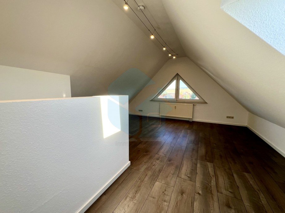 Spitzboden Maisonettewohnung Butzbach / Fauerbach vor der H�he