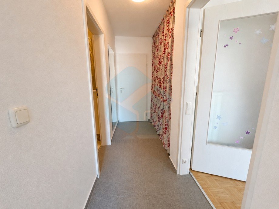 Flur Dachgeschosswohnung Butzbach