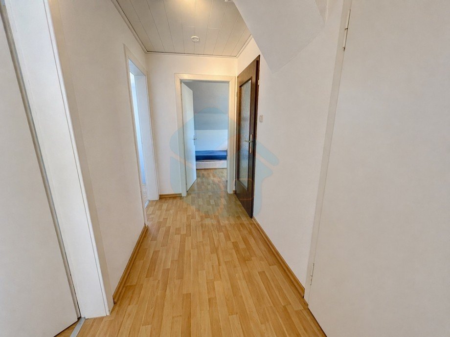 Flur Obergeschoss Doppelhaush�lfte Butzbach