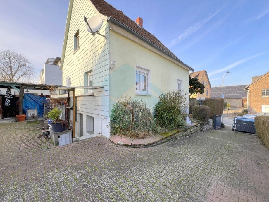 Innenhof Einfamilienhaus Rosbach vor der H�he / Rodheim vor der H�he