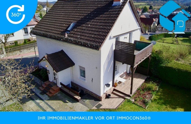 Immocon360� Ihr Immobilienmakler in Butzbach Waldsolms / Brandoberndorf Zweifamilienhaus +RESERVIERT+ Sch�nes Zweifamilienhaus mit Potential in 35647 Waldsolms-OT!