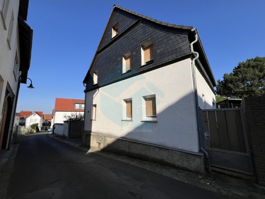 Frontansicht 2 Einfamilienhaus Butzbach / Hoch-Weisel