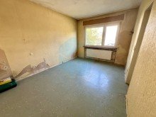 Zimmer 3 Obergeschoss +provisionsfrei f�r Kaufende+ Einfamilienhaus mit Potential und gro�em Grundst�ck in 35510 Butzbach!