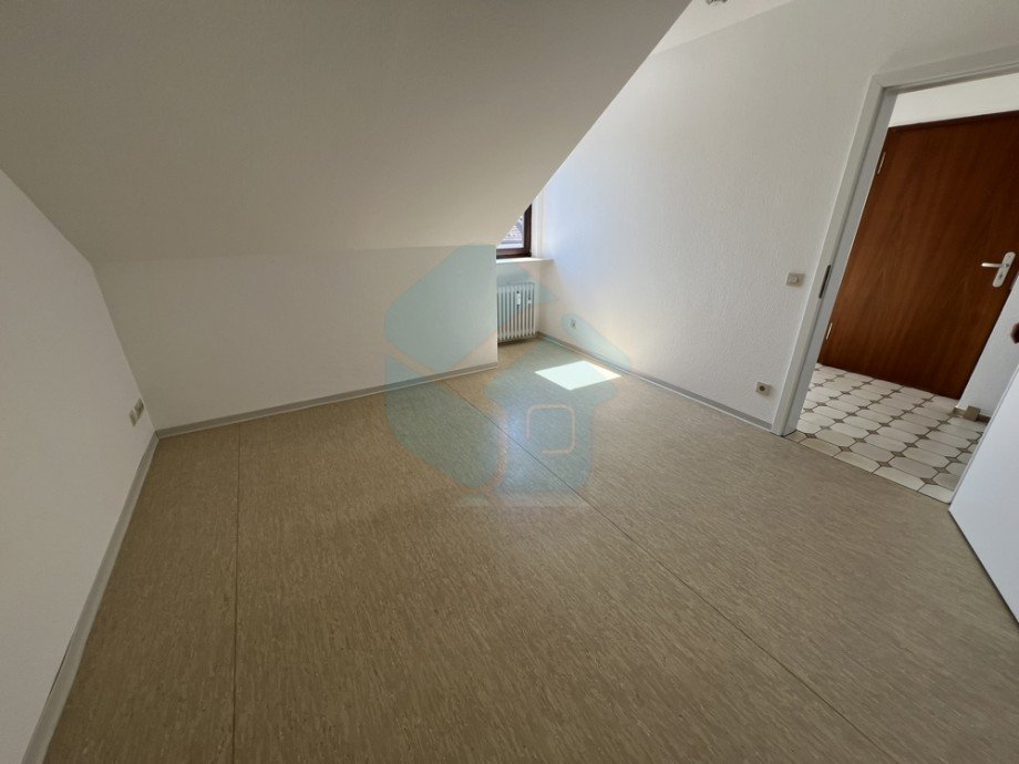 Schlafzimmer Ansicht 2 Dachgeschosswohnung Bad Nauheim