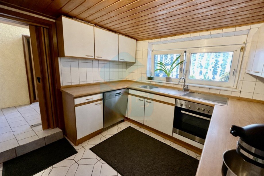 K�che EG Haus links Einfamilienhaus W�lfersheim / Wohnbach