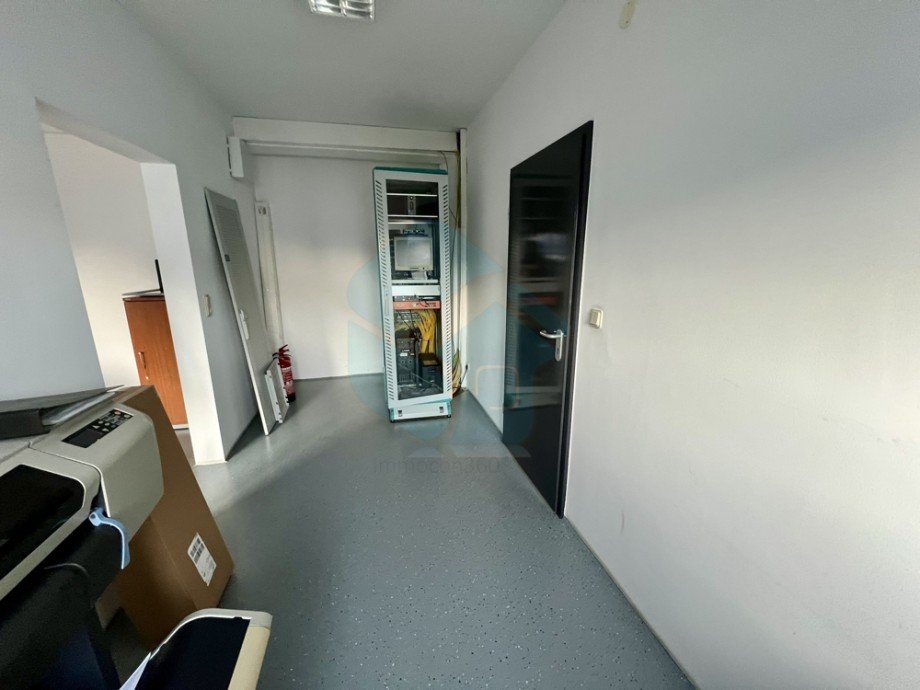  B�rohaus Langg�ns / Oberkleen