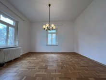 Schlafzimmer 1 Sch�ne, ger�umige Altbauwohnung im Herzen von Friedberg!